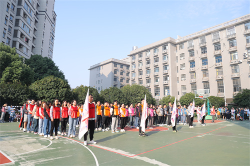 嗨戰(zhàn)！百捷火炬點(diǎn)燃熱烈永動(dòng)機(jī)